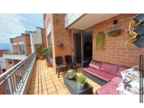 Apartamento en Arriendo en Poblado