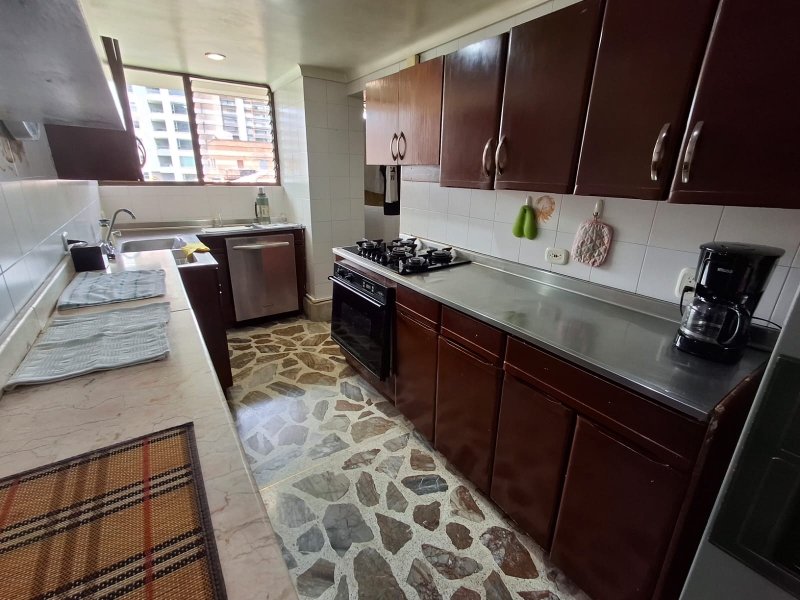 Apartamento en Venta en Poblado - Castropol