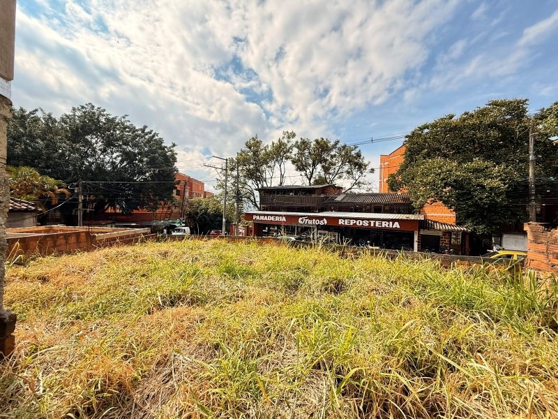 Terreno en Venta en Robledo