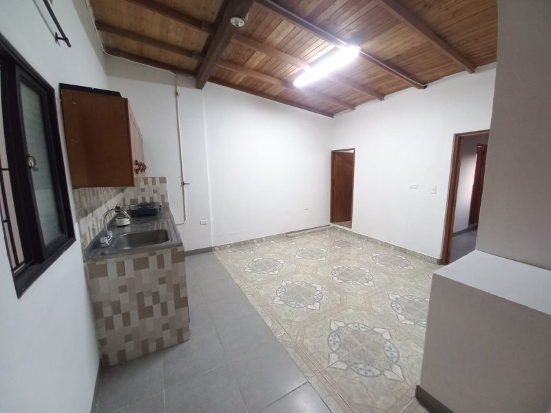 Apartaestudio en Arriendo en Manrique Central