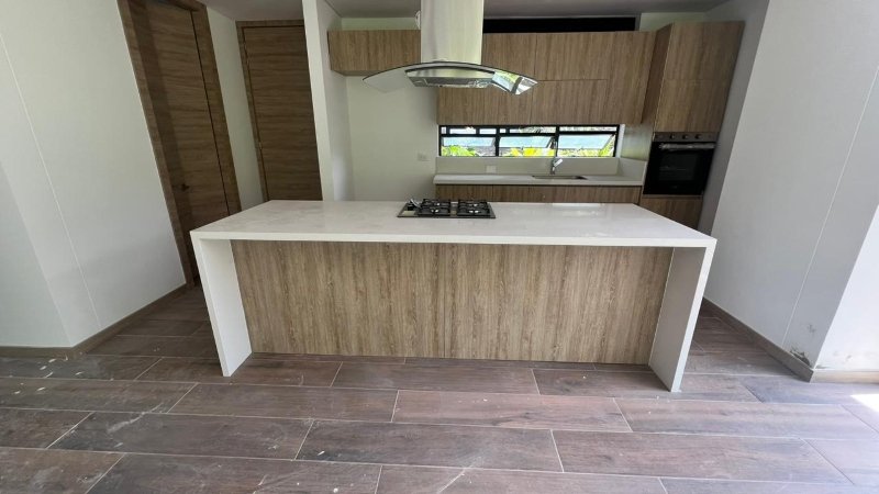Apartamento en Venta en Loma Del Escobero