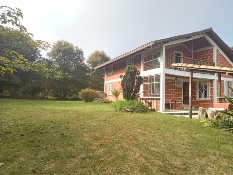 Casa-Finca en Venta en Santa Elena - Vereda El Plan